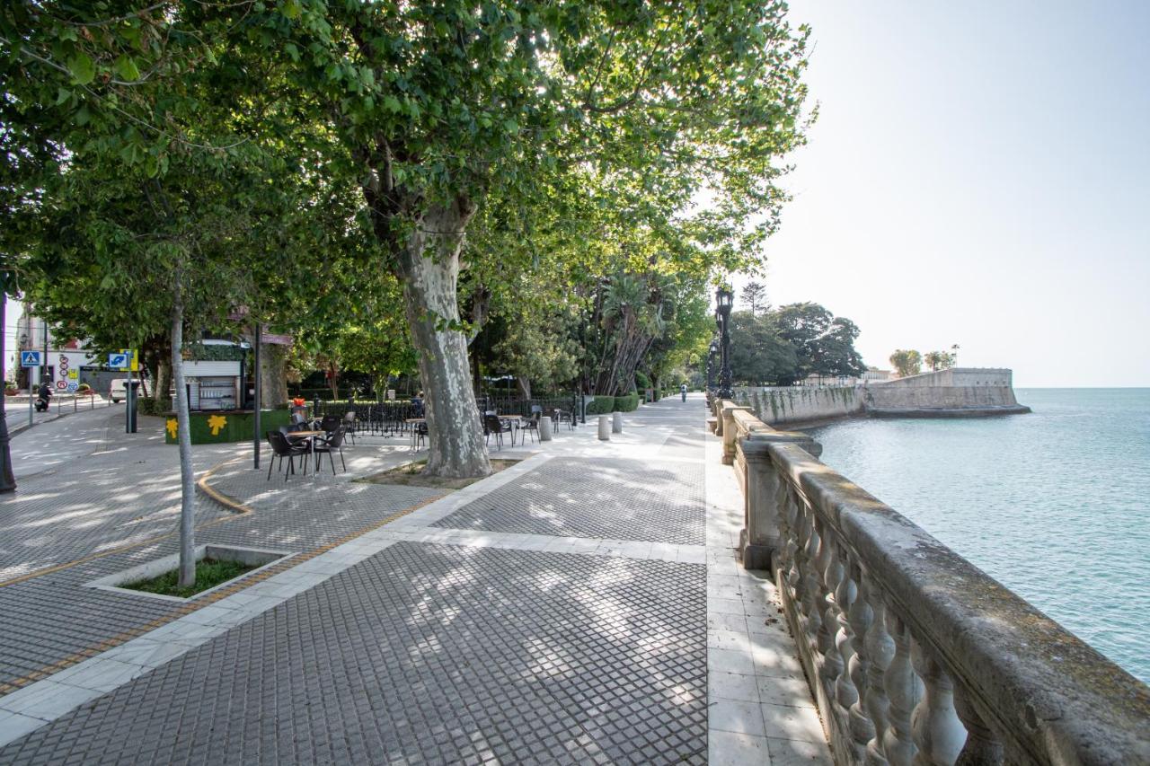 Apartamento El Meridiano De Cádiz Eksteriør bilde
